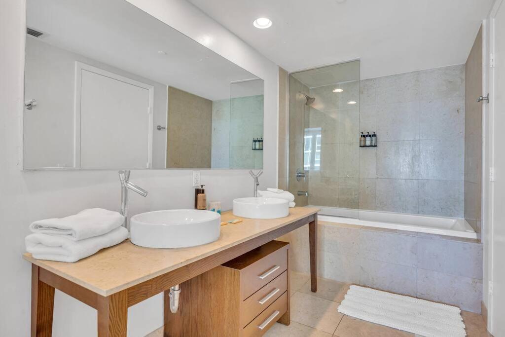 Апартаменты Icon Luxury 34Th Floor Amazing Oceanview, Brickell Майами Экстерьер фото