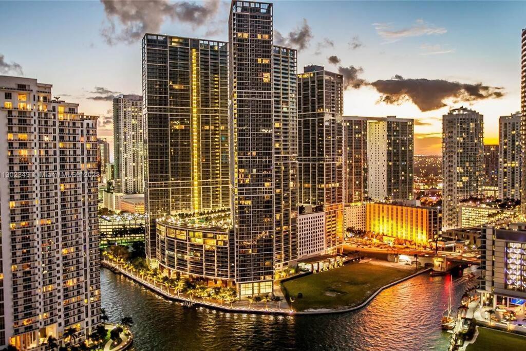 Апартаменты Icon Luxury 34Th Floor Amazing Oceanview, Brickell Майами Экстерьер фото